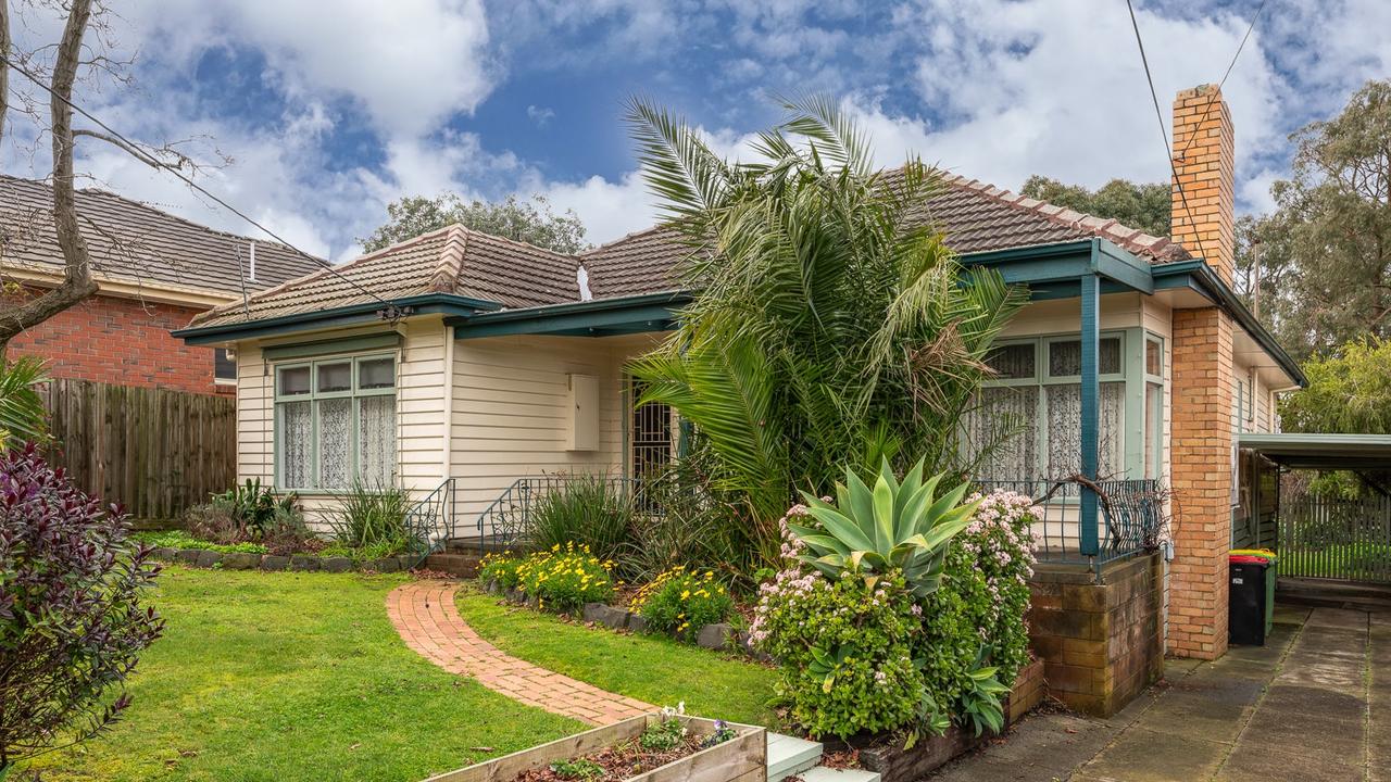 This three-bedroom house, currently in Yallambie, could be cut up and relocated for just $198,000, via Golden Age Homes. Even with subsequent remediation works, it is likely to cost $200,000 less than building a new home.