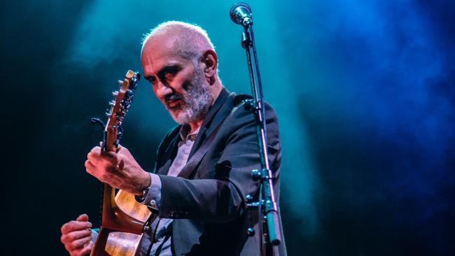 Singer songwriter Paul Kelly says Archie Roach was an inspiration.