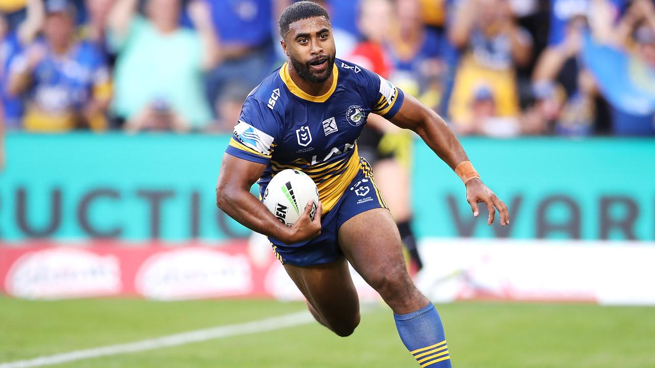 Michael Jennings is set to re-sign with the Eels.