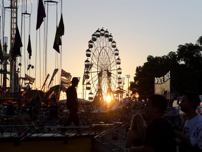 Find romance on the Ferris Wheel at the Royal Easter Show. Picture: Tracey Nearmy