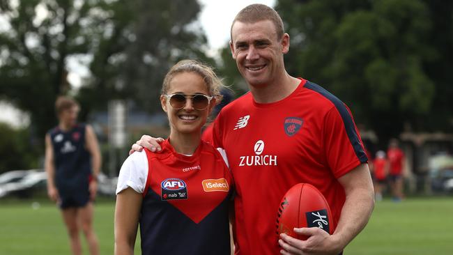 Natalie Portman with Melbourne Demons coach Simon Goodwin.