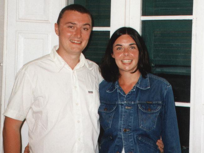 British tourist Peter Falconio with girlfriend Joanne Lees, who escaped the abduction attempt.