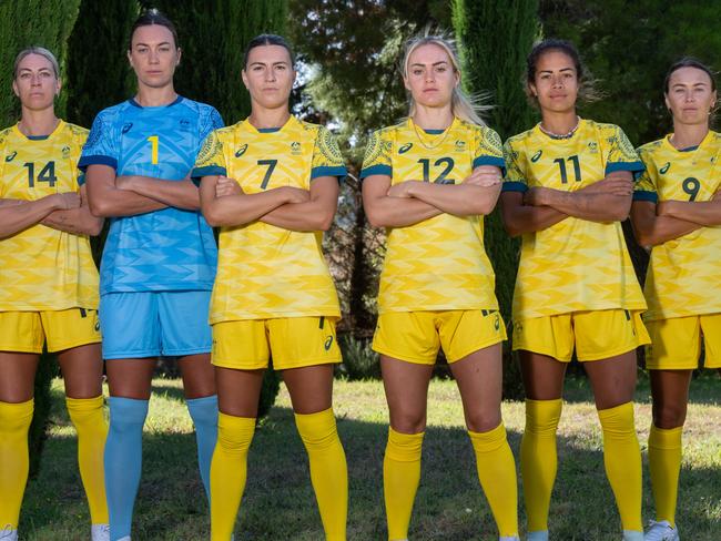 NCA PARIS, FRANCE, 2024 OLYMPIC GAMES. Matildas pose at there training camp ahead of their first match. Alanna Kennedy, Mackenzie Arnold, Steph Catley, Ellie Carpenter, Mary Fowler and Caitlin Foord. Picture: Ann Odong / Australian Olympic Team