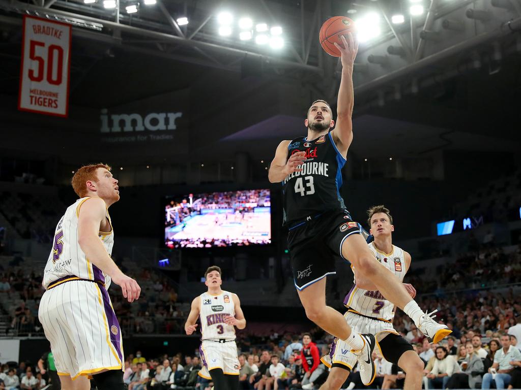 Chris Goulding takes it to the basket in his triumphant return. Picture: Getty Images