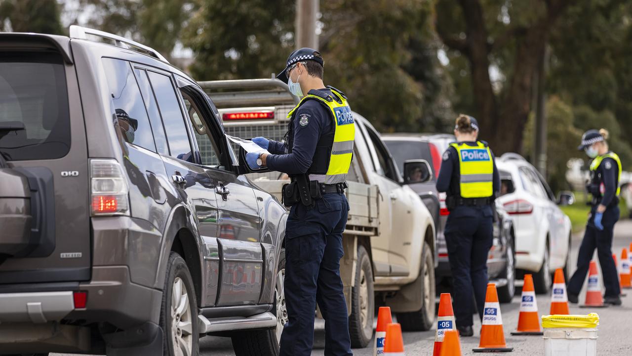 Victorian drivers can expect to see an increase in police on regional and city roads over the festive season. Picture: NCA NewsWire / Daniel Pockett