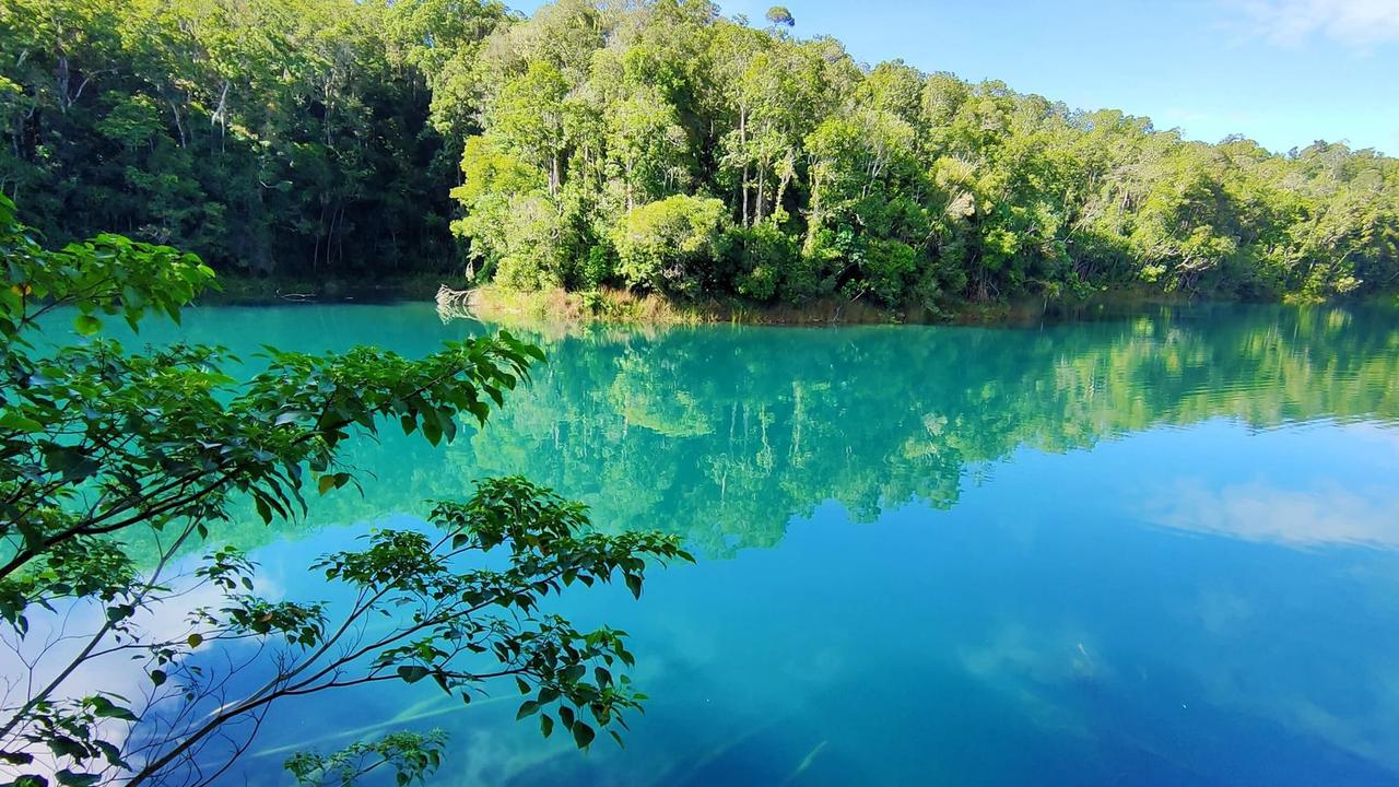 Lake Eacham drowning: Dead man identified as tourist | The Cairns Post