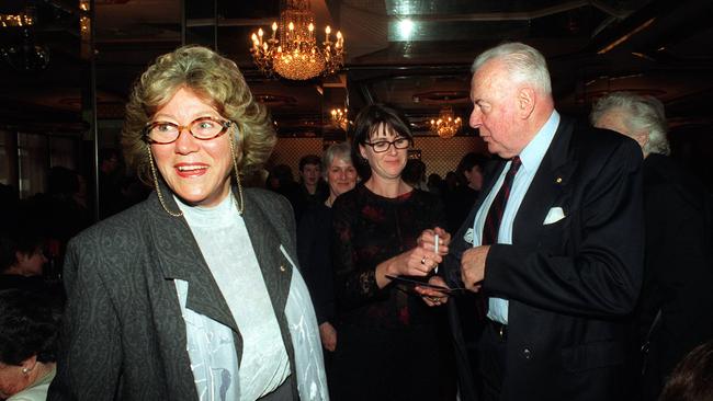 Businesswoman Janet Holmes a Court with former prime minister Gough Whitlam in 1999. Picture: Alan Pryke.