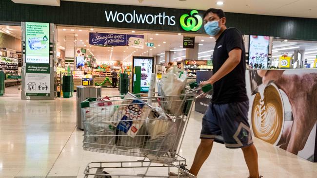 A decline in Woolworths sales was inevitable after last year’s pandemic-fuelled shopping boom. Picture: Flavio Brancaleone