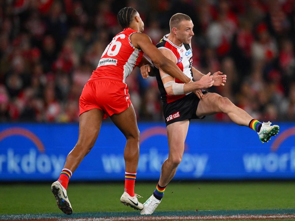 Callum Wilkie was one of the Saints’ best in the win. Picture: Morgan Hancock/AFL Photos/via Getty Images.