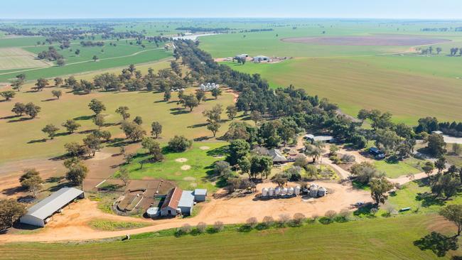 During their tenure the Wangamong Aggregation was converted to a dryland and irrigated continuous cropping enterprise.