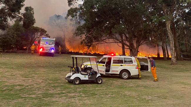 Bill Burley and Garry Stevens providing food and drink to firefighters from the Yahl CFS Brigade. Picture: Yahl CFS Brigade