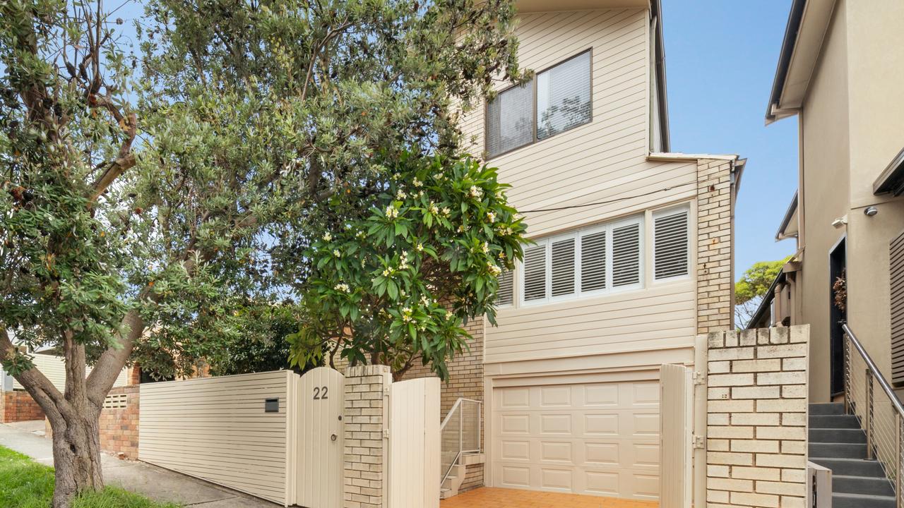 22 Manwaring Ave, Maroubra, had a $2.3m price guide.