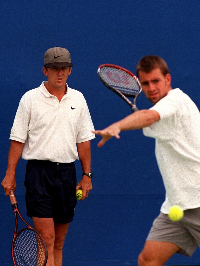 The late Bob Brett keeps a close eye on Nicolas Kiefer ahead of the 1999 Australian Open.