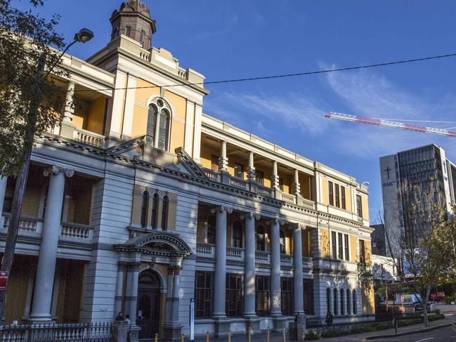 St Vincent's Hospital at Darlinghurst performed best in state with triage 2 emergency cases seen within three minutes on average. Picture: Damian Shaw