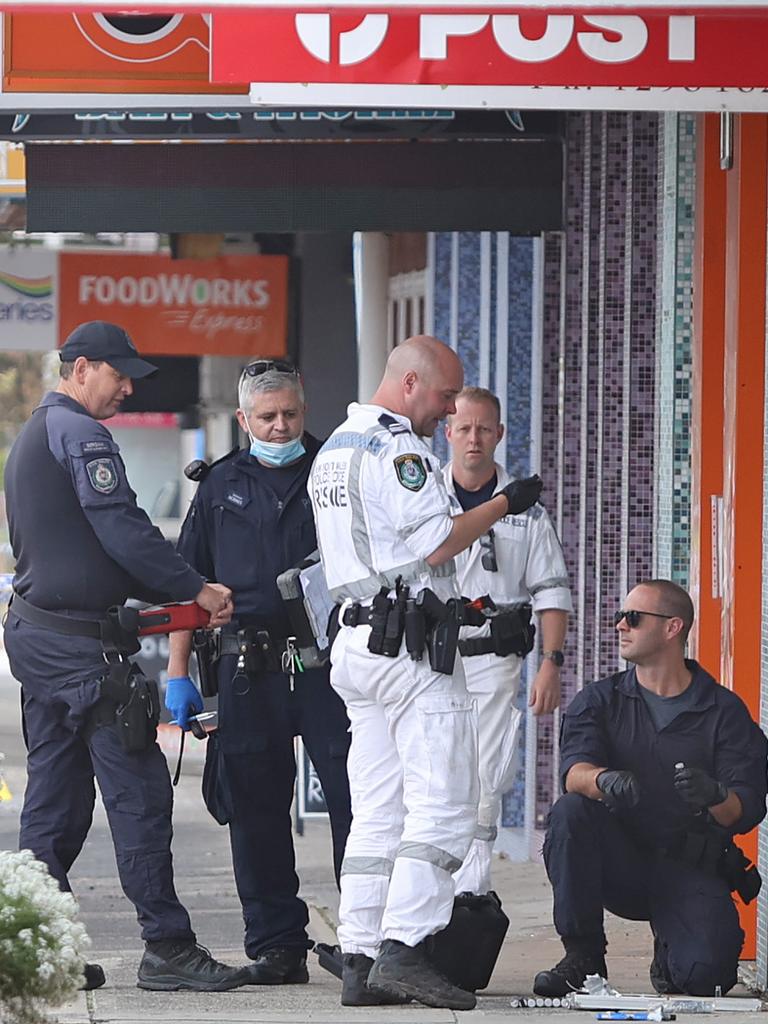 Police Say Bullet Fired By Alleged Gunman In Windang Hit House 3km Away ...