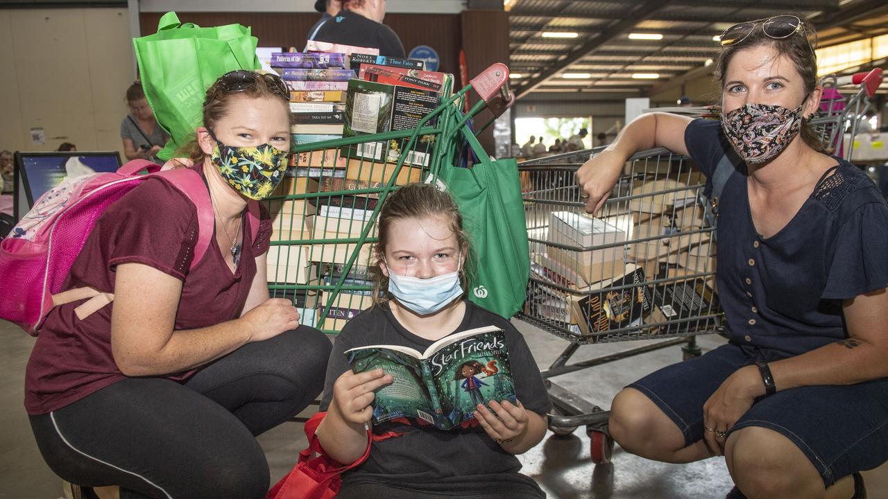 (from left) Shennon Kirby, Charlotte Kirby and Desiree Hellyar at the Chronicle Lifeline Bookfest 2022. Saturday, March 5, 2022. Picture: Nev Madsen.