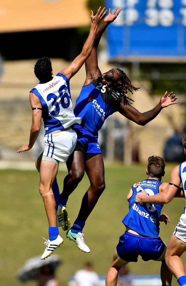 Nic Naitauni in action during a WAFL practice game.