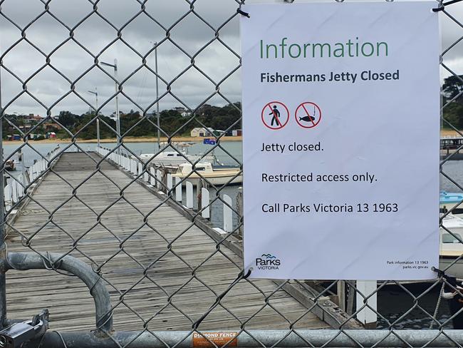 Jetty closed.jpg