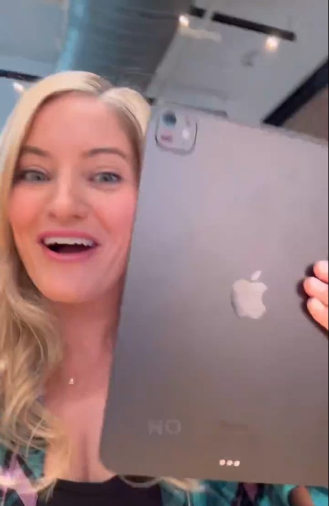 Reviewers at the launch were astonished but the weight and thickness. Picture: X/ iJustine