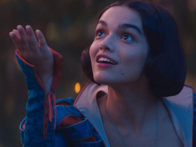 Rachel Zegler in the upcoming 2025 Disney movie Snow White.,  Rachel Zegler as Snow White in DISNEY's live-action SNOW WHITE. Photo courtesy of Disney. ÃÂ© 2024 Disney Enterprises, Inc. All Rights Reserved.