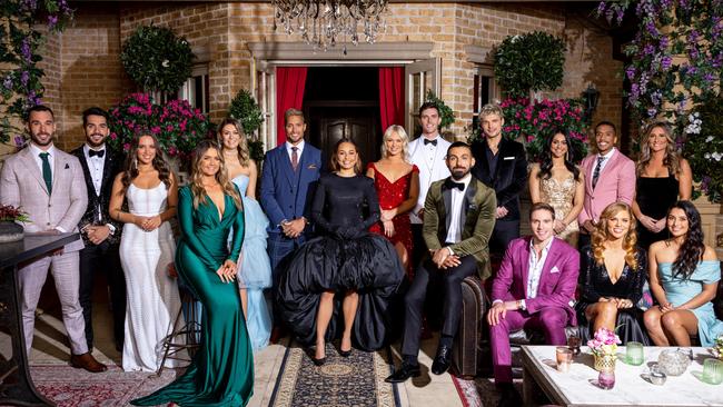 Brooke Blurton with The Bachelorette cast.