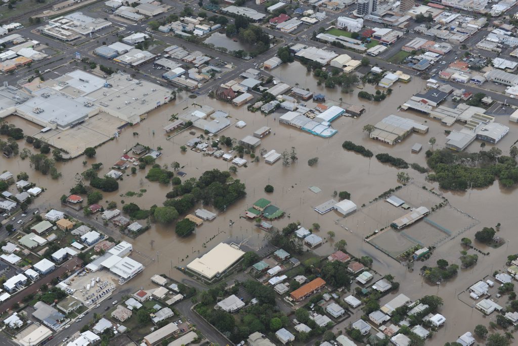 Bundaberg Aerial Flood Pics The Courier Mail 4253