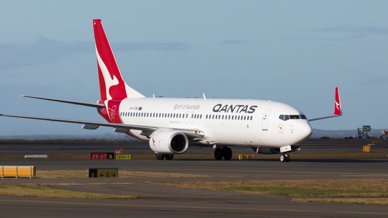 qantas carry on rules