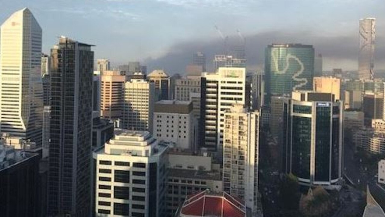 South Brisbane fire: Huge blaze closes Vulture Street | The Courier Mail