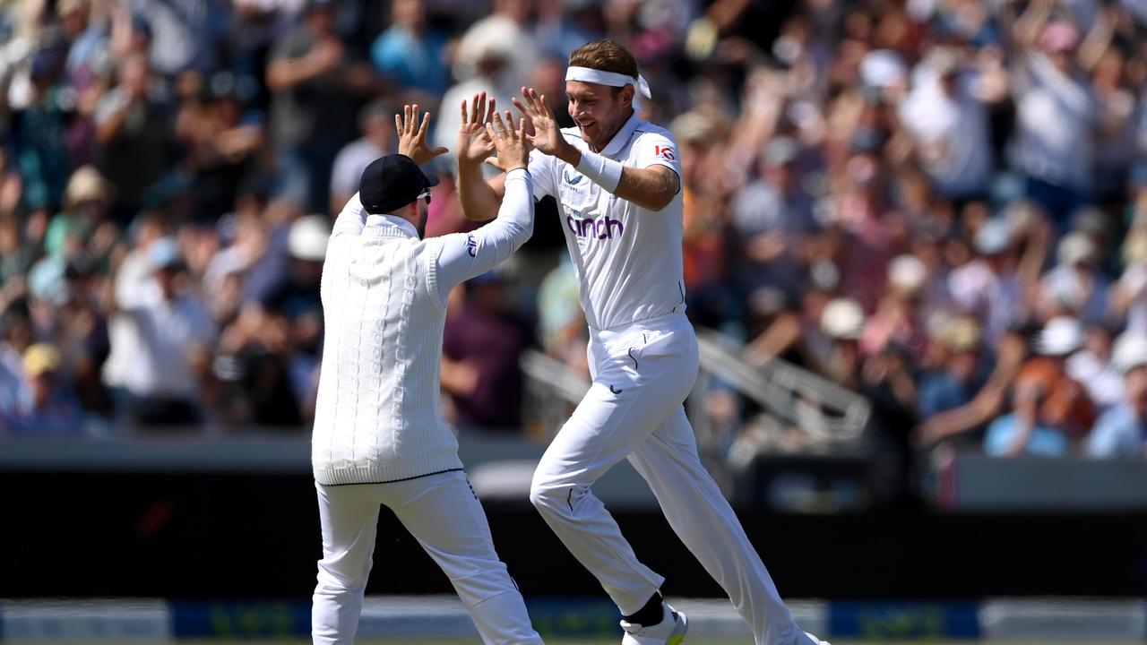 Stuart Broad roars his approval after dismissing David Warner.... yet again. Picture: Getty