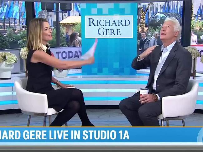 Richard Gere scolded for 'obscene gesture' live on-air