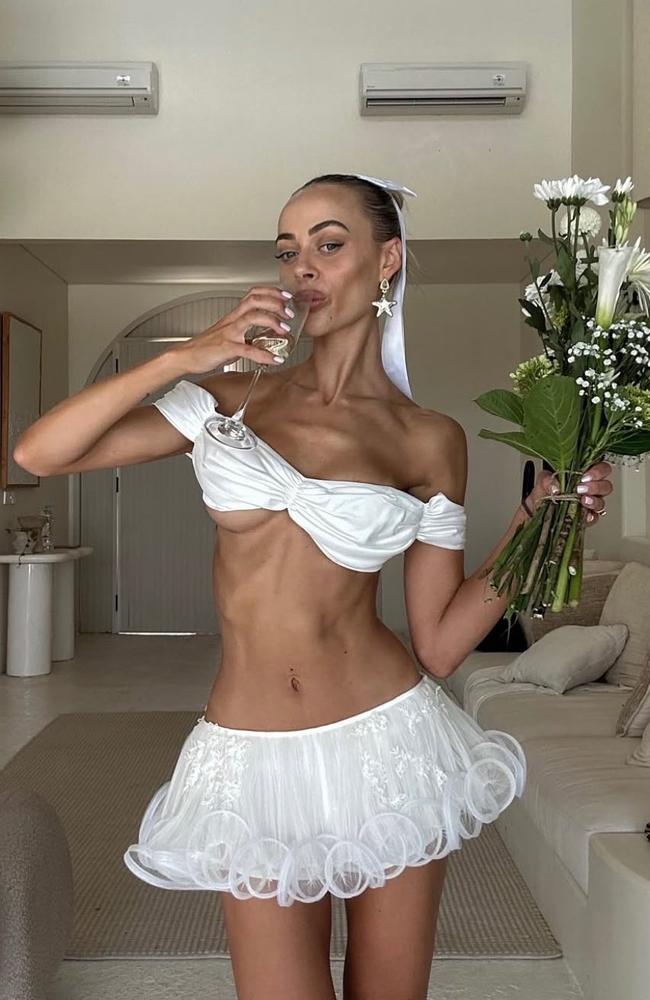 Perth influencer Em Davies turned heads with her recent Bali hens. Picture: Instagram/EmDavies