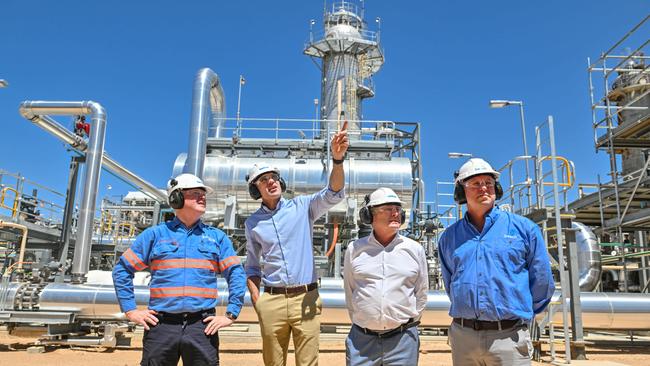 Santos CEO Kevin Gallagher, South Australian Premier Peter Malinauskas, Don Farrell and Beach CEO Brett Woods at the new Moomba CCS (carbon capture and storage) plant, a joint venture of Santos and Beach Energy. Picture: Brenton Edwards