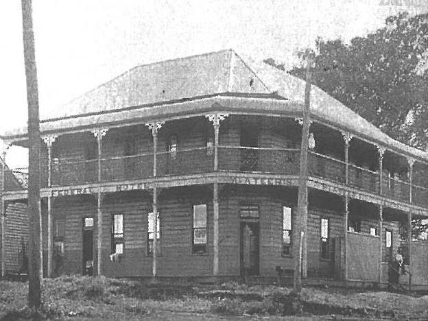 An early view of the Federal Hotel, Alstonville.