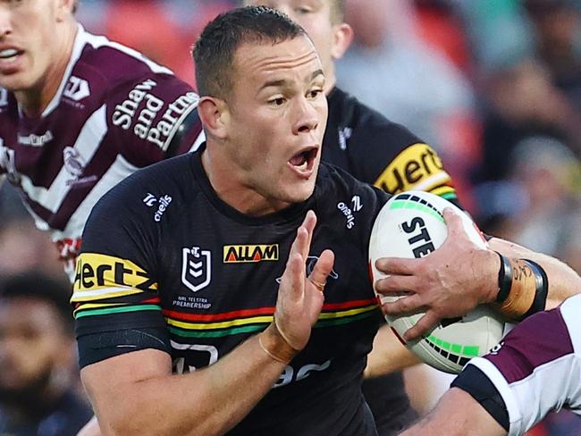 PENRITH, AUSTRALIA - JUNE 09: Liam Henry of the Panthers looks to pass during the round 14 NRL match between Penrith Panthers and Manly Sea Eagles at BlueBet Stadium, on June 09, 2024, in Penrith, Australia. (Photo by Jeremy Ng/Getty Images)