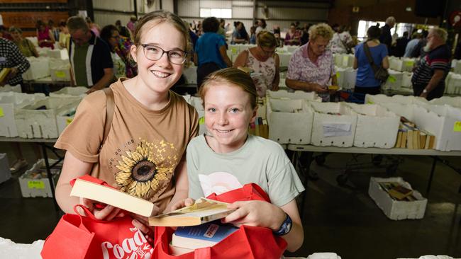 Emma DeKroon (left) and Hannah De Vries The Chronicle Lifeline Bookfest at Toowoomba Showgrounds, Saturday, March 1, 2025. Picture: Kevin Farmer