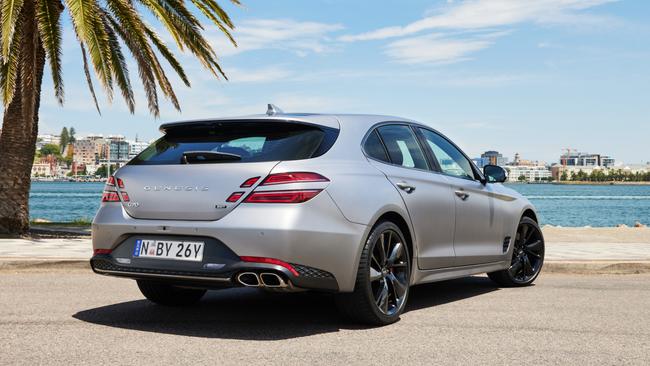 2021 Genesis G70 Shooting Brake.