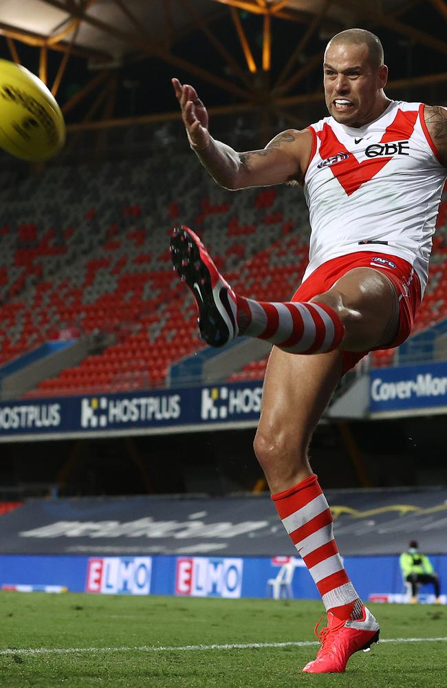 Sydneys Lance Franklin kicks at goal from outside the boundary during the 3rd qtr. . Pic: Michael Klein