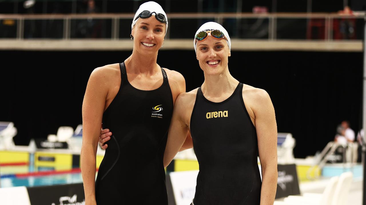 Paralympic champion Ellie Cole (right) poses with Olympic star Emma McKeon in Sydney last year. Picture: Getty Images