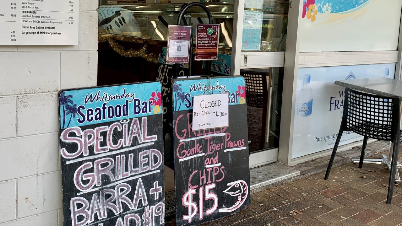 Businesses and restaurants on Main Street in Airlie Beach close kitchens because of staffing shortages and Covid directives. Picture: Rae Wilson