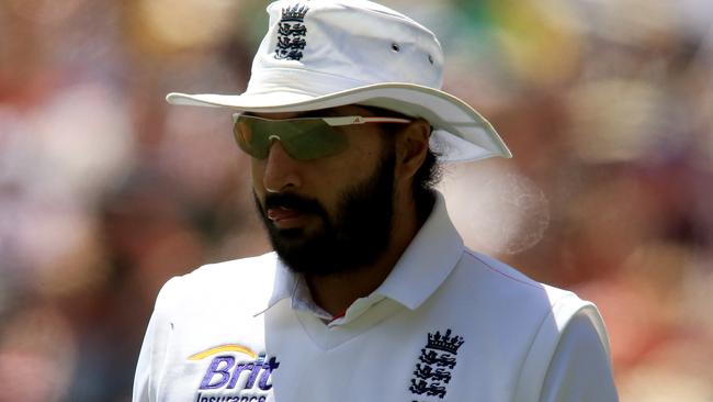 Monty Panesar is bidding to kickstart his cricket career in England after a recuperative stint in Australia.