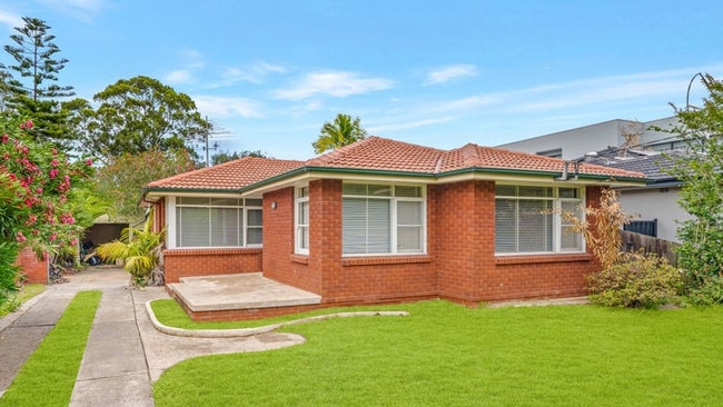 WHAT YOU’LL GET: This Greystanes, recently sold for $1.336m, would be worth over $2m by 2027 if current price trends continued.