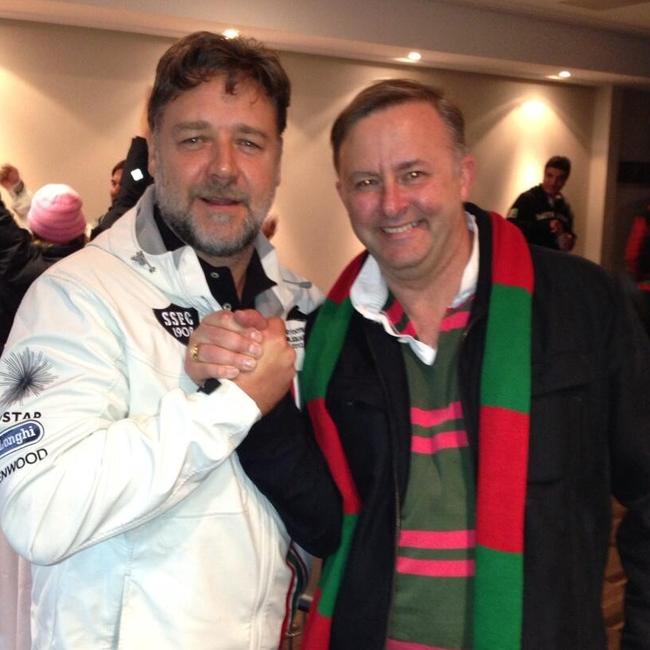 Anthony Albanese with Russell Crowe.