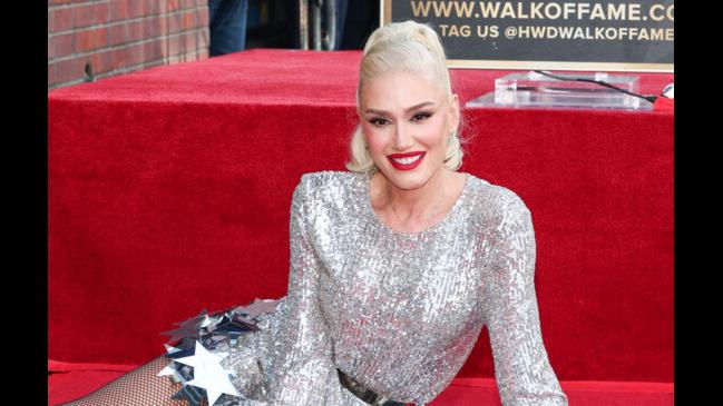 Gwen Stefani Broke Down During Blake Shelton’s Emotional Speech At Her ...