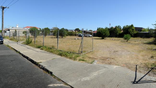 Vacant property at 46 Regent Street Elsternwick. Picture: Andrew Henshaw