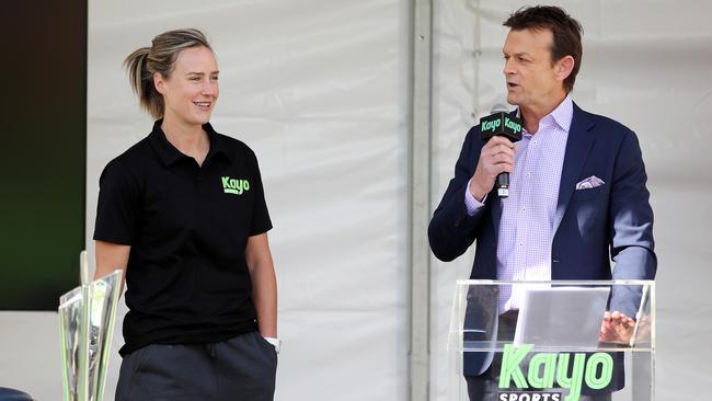 Ellyse Perry is interviewed by Adam Gilchrist. Picture: Tim Hunter