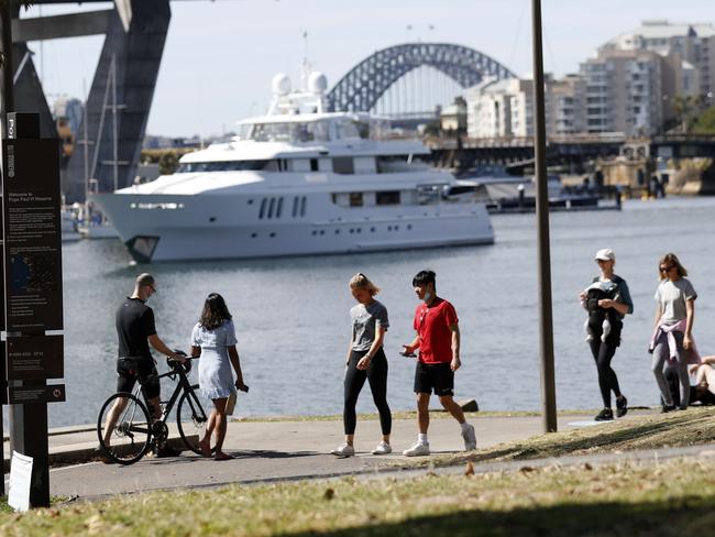 SYDNEY, AUSTRALIA - NewsWire Photos SEPTEMBER 9, 2021: General vision of Glebe during week 11 of Sydney's COVID-19 lockdown Picture: NCA NewsWire / Nikki Short