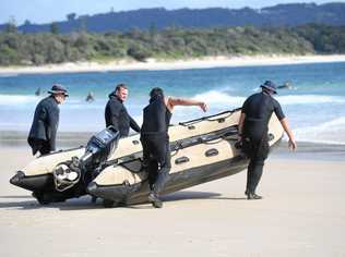 Police divers search around Little Wategoes and the headland in Byron Bay for missing backpacker Theo Hayez. Picture: Marc Stapelberg