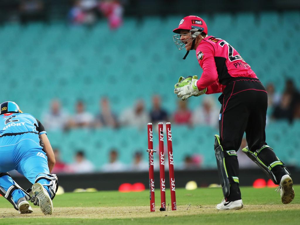 Sixers' Josh Philippe stumps Strikers' Matt Short during last season’s BBL match between the Sydney Sixers and Adelaide Strikers at the SCG