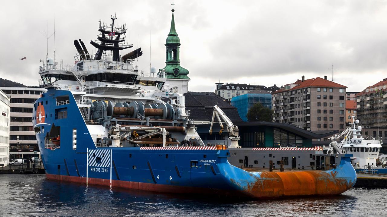 US crane ship Horizon Arctic is set to assist. Picture: Alamy