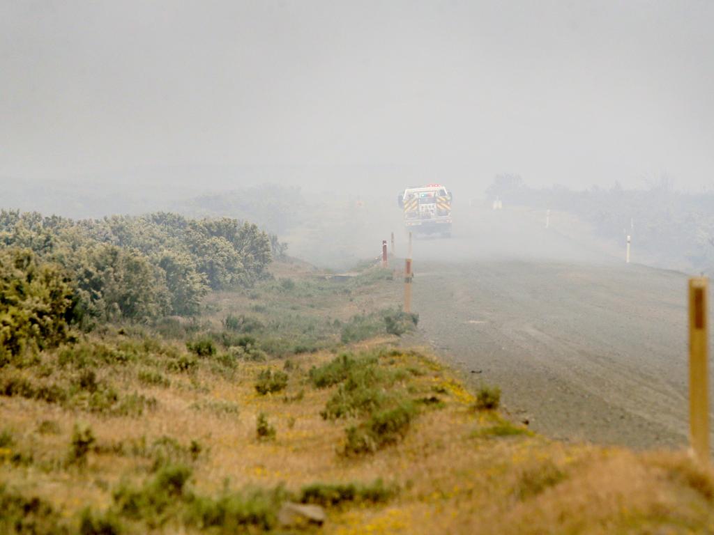 Back burning and fuel reduction burns around Great Lake amid the state's bushfires. Picture: PATRICK GEE